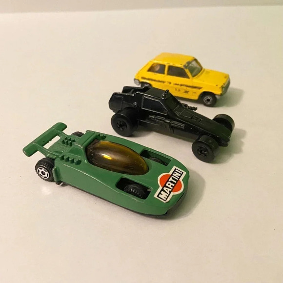 Lot  of 3 Diecast Mix Cars Martini Hot Wheels Hot Wheels Megaforce Megadestroyer - Picture 1 of 16